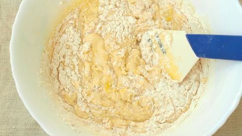 манник на кефире с яблоками