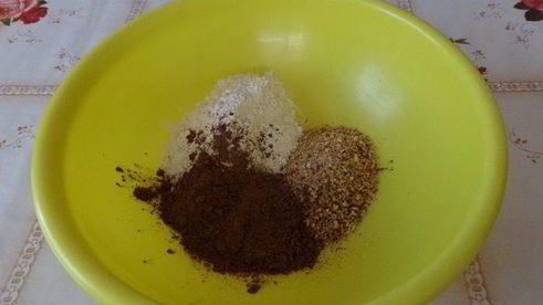 постный шоколадный манник с миндалем