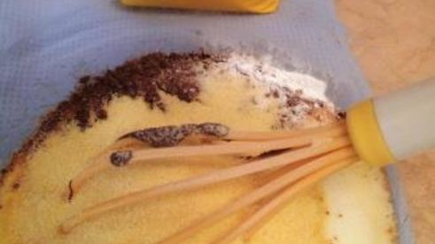 шоколадный манник с черникой и кедровым орехом