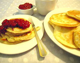 Быстрые оладьи на кефире