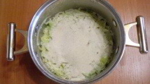 капустные оладьи с манкой