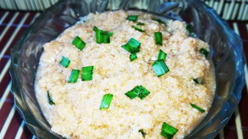 картофельные оладьи с сазаньей икрой