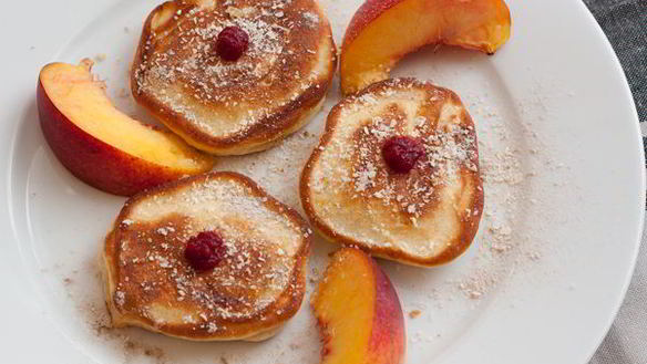 Рецепт Оладий с персиками