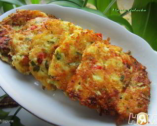 Овощные оладьи с сыром