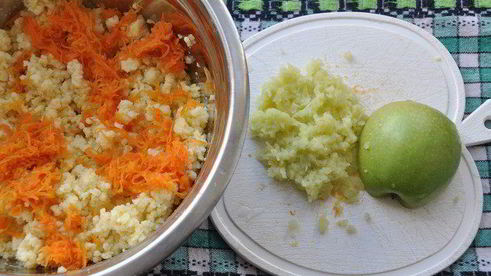 пшенные оладьи с яблоком и морковью