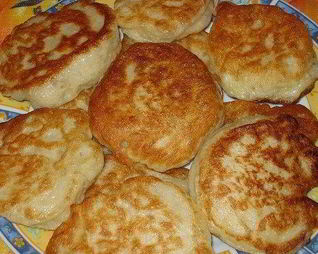 Пышные дрожжевые оладьи