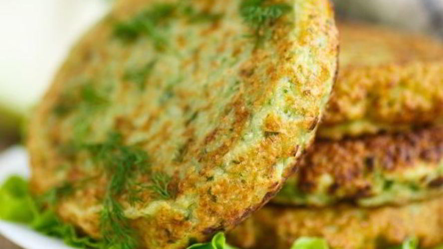 Рецепт пышных оладий из кабачков