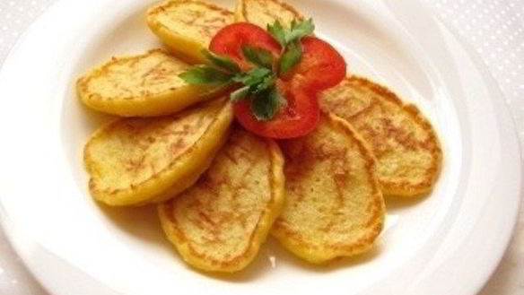 Рецепт Тыквенных оладий по-индийски с карри и базиликом