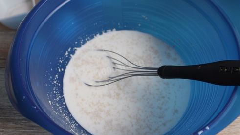 дрожжевые рогалики с джемом