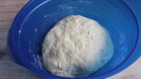 дрожжевые рогалики с джемом