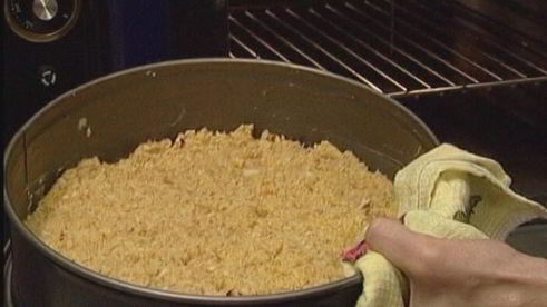 кукурузное печенье с клубничным соусом