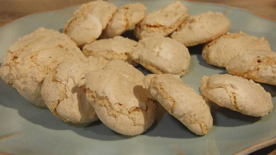 Рецепт орехового печенья на белках