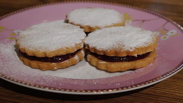 Рецепт Печенья с малиновым джемом