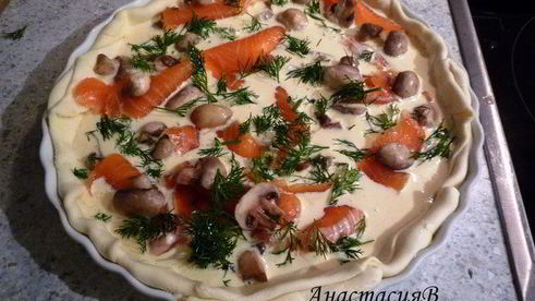 киш с копченой семгой