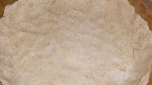 киш с сыром и луком-пореем