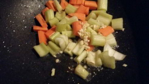 пастуший пирог с корочкой из слоеного теста