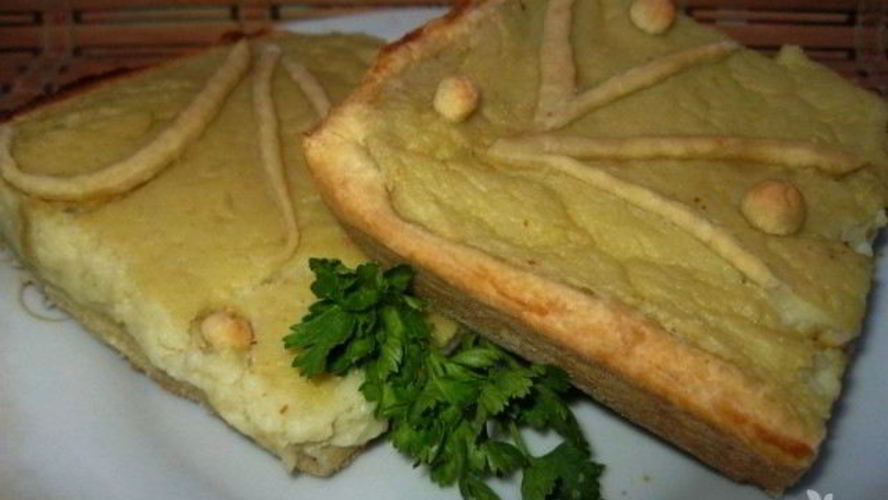 Рецепт пирога с картофельным пюре