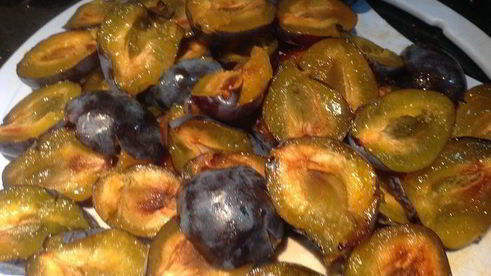 сливовый пирог с маковой начинкой