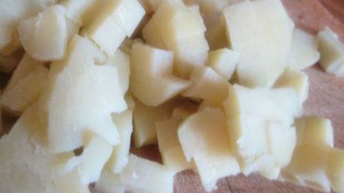 слоеный пирог с рыбной консервой