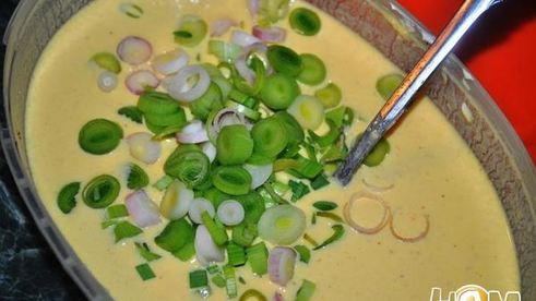 сырный пирог с молодым чесноком