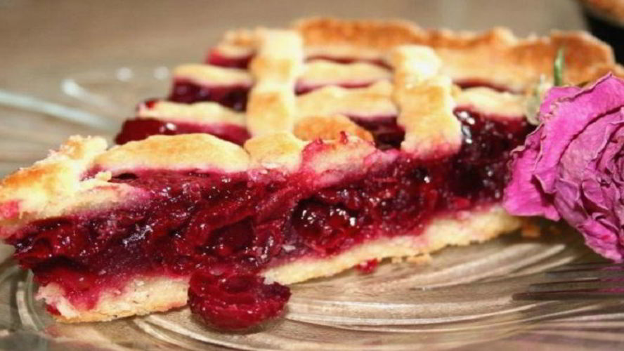 Рецепт вишневого пирога из песочного теста