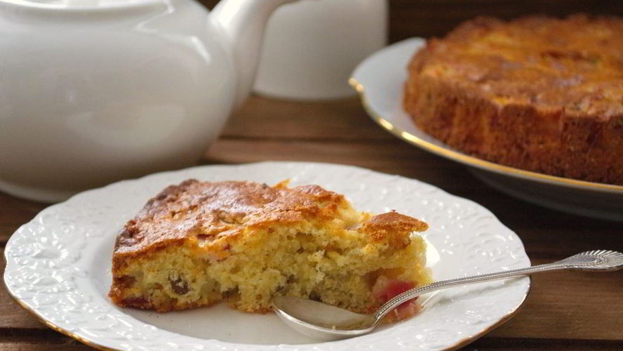 Рецепт яблочного пирога с изюмом