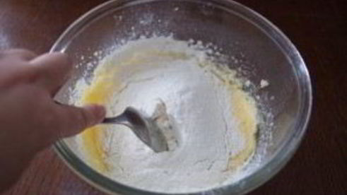 яблочный пирог с изюмом