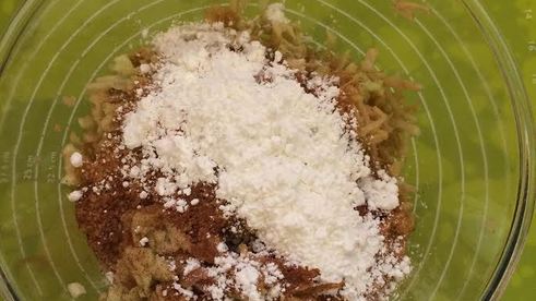 яблочный пирог