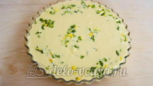 заливной пирог с зеленым луком и яйцом