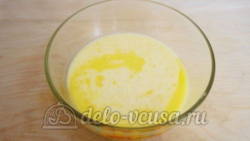 заливной пирог с зеленым луком и яйцом