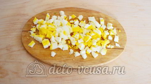 заливной пирог с зеленым луком и яйцом