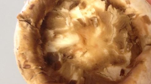 французские пирожки с грибами и шпинатом