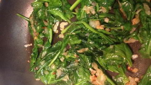 французские пирожки с грибами и шпинатом