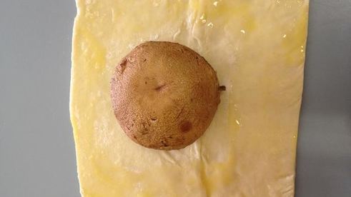 французские пирожки с грибами и шпинатом