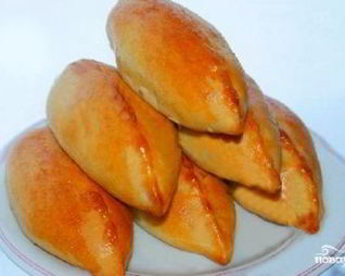 Пирожки с грибами и луком