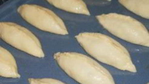 пирожки с грибами и луком