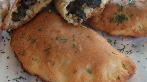 постные пирожки с рисом и грибами