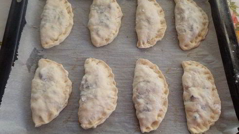 постные пирожки с рисом и грибами