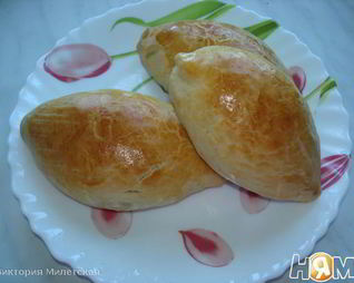 Простые шоколадно-яблочные пирожки