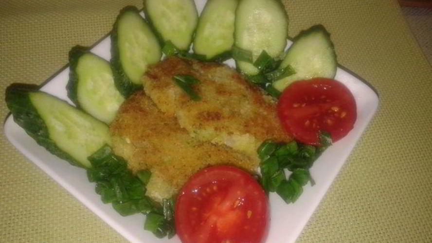 Рецепт жареных пирожков из савойской капусты с яйцом и опятами