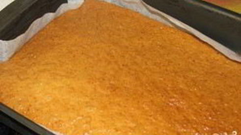 бисквитное пирожное