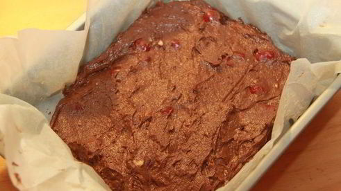 брауни с вишней и миндалем