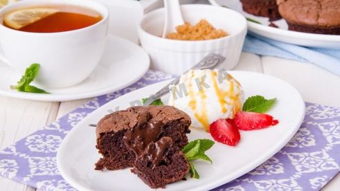 брауни с жидким шоколадом внутри