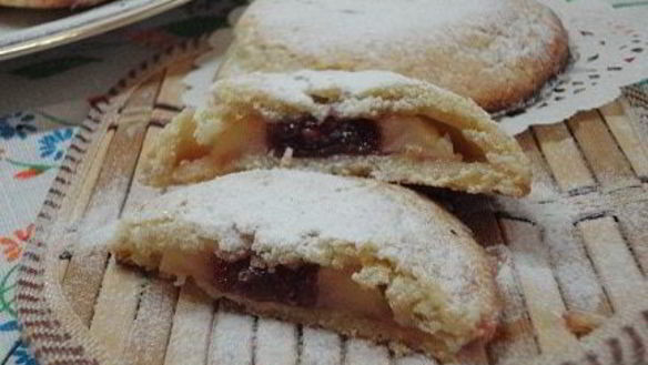 Рецепт Песочных пирожных с яблоками