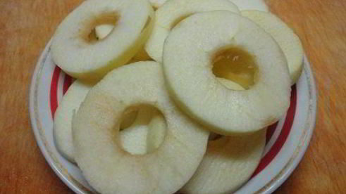 песочные пирожные с яблоками