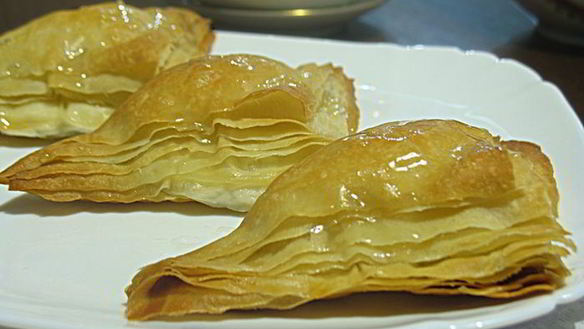 Рецепт Пирожного Аромат розы из теста фило с кремом