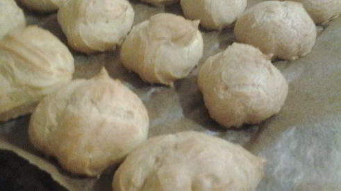 пирожное шу с белковым заварным кремом