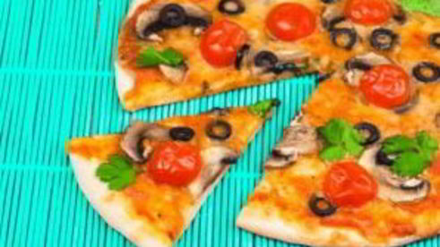 легкая пицца с хрустящей корочкой