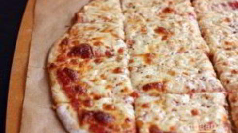 пицца на противне