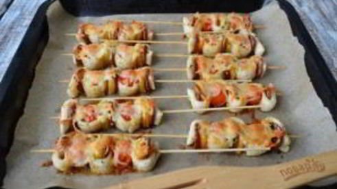 пицца на шпажках
